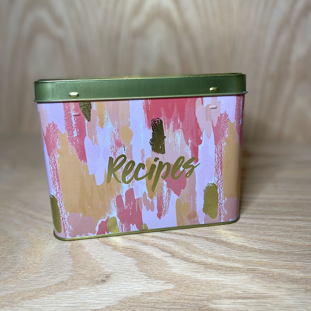 Metal Recipe Box with Recipe Cards & Dividers